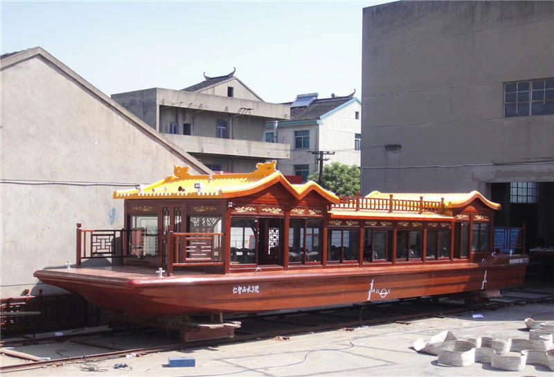 12.8米掛機(jī)畫舫